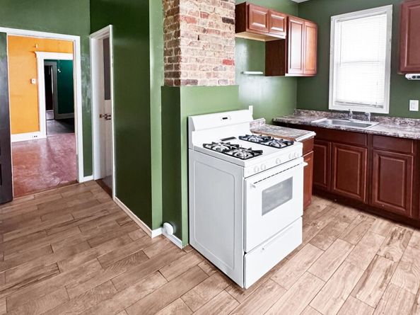 155 Bayview Ave, Jersey City NJ 07305