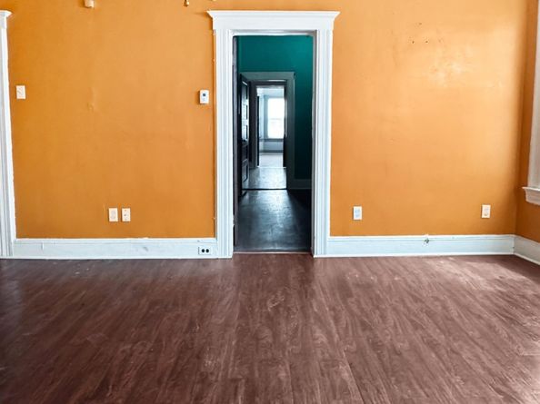 155 Bayview Ave, Jersey City NJ 07305