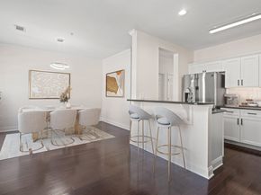 293 Roslyn Ct, West New York NJ 07087