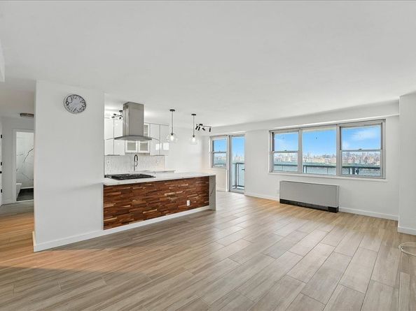 6600 Blvd East 15B, West New York NJ 07093