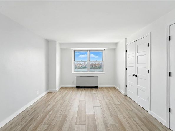 6600 Blvd East 15B, West New York NJ 07093
