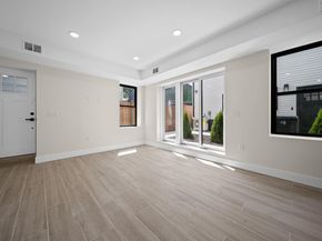 27 Graham St, Jersey City NJ 07306