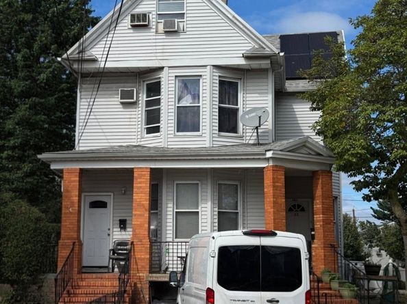 101 North St, Bayonne NJ 07002