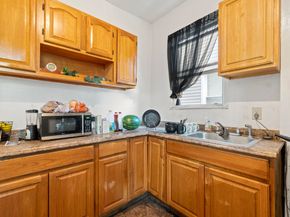 217 Bidwell Ave, Jersey City NJ 07305
