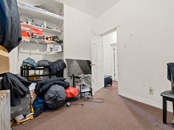 217 Bidwell Ave, Jersey City NJ 07305