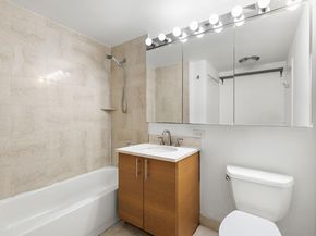 102 Christopher Columbus Dr 709, Jersey City NJ 07302