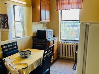 9017 Bergenwood Ave