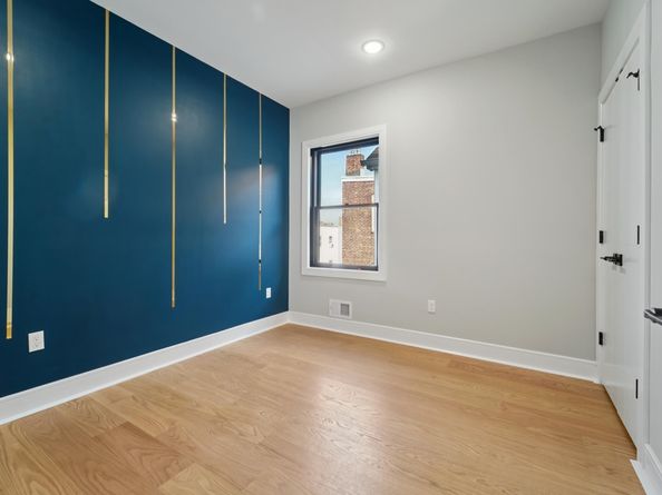 313 Lembeck Ave, Jersey City NJ 07305