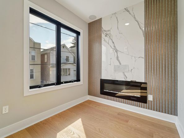 313 Lembeck Ave, Jersey City NJ 07305