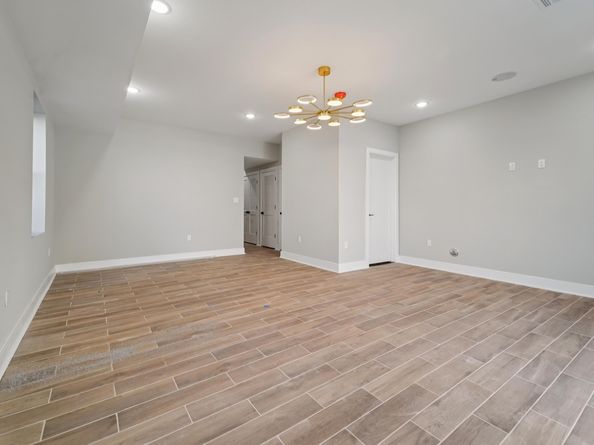 313 Lembeck Ave, Jersey City NJ 07305