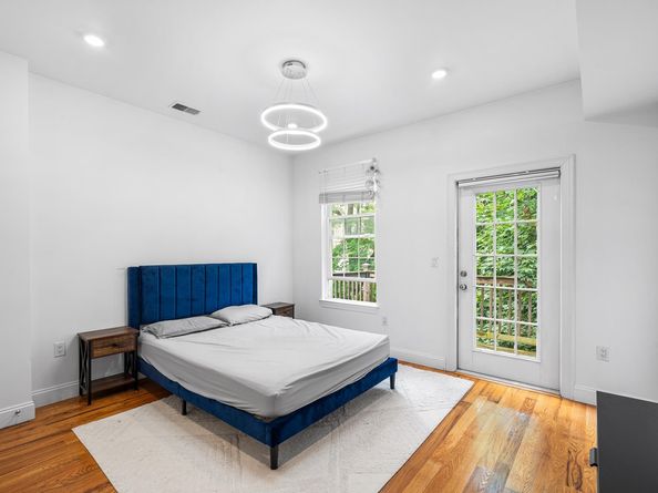 493 Mercer St 2, Jersey City NJ 07306