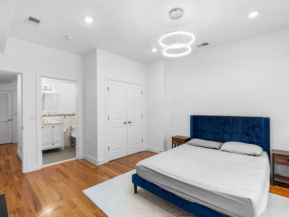 493 Mercer St 2, Jersey City NJ 07306