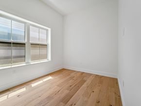 90 East 27th St, Bayonne NJ 07002