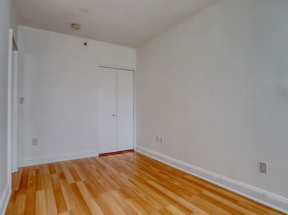 45 River Dr South 912, Jersey City NJ 07310