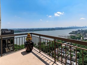 200 Old Palisade Rd PH 4/5, Fort Lee NJ 07024