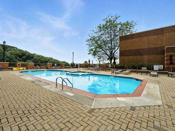 100 Old Palisade Rd 2313, Fort Lee NJ 07024