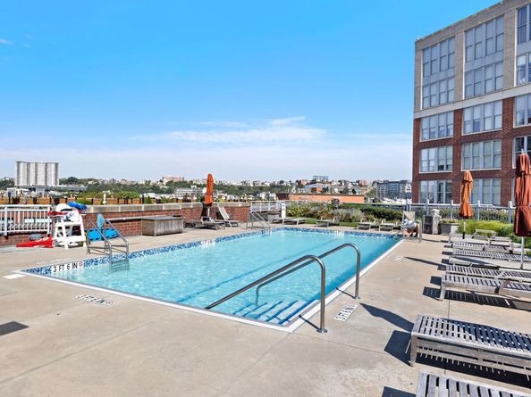1100 Maxwell Lane PH1213, Hoboken NJ 07030