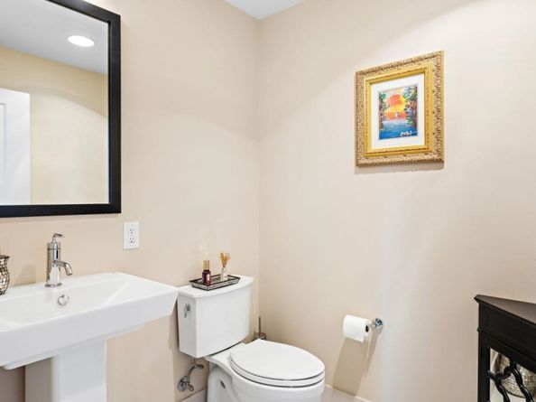 1100 Maxwell Lane PH1213, Hoboken NJ 07030