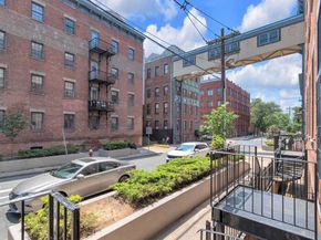 187 Wayne St 106C, Jersey City NJ 07302