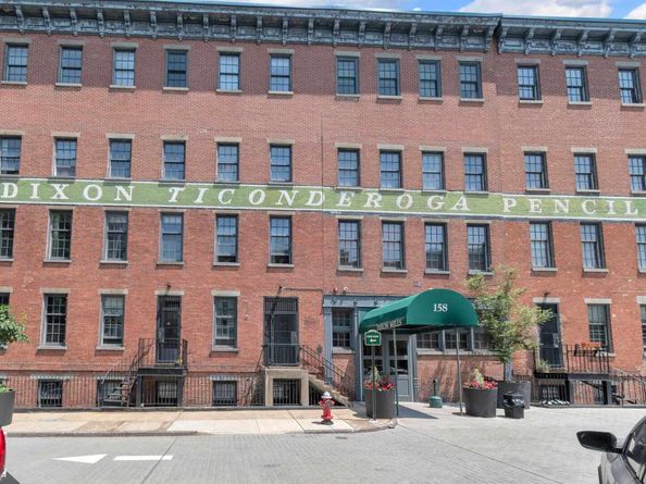 187 Wayne St 106C, Jersey City NJ 07302