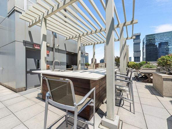 105 Greene St 1001, Jersey City NJ 07302