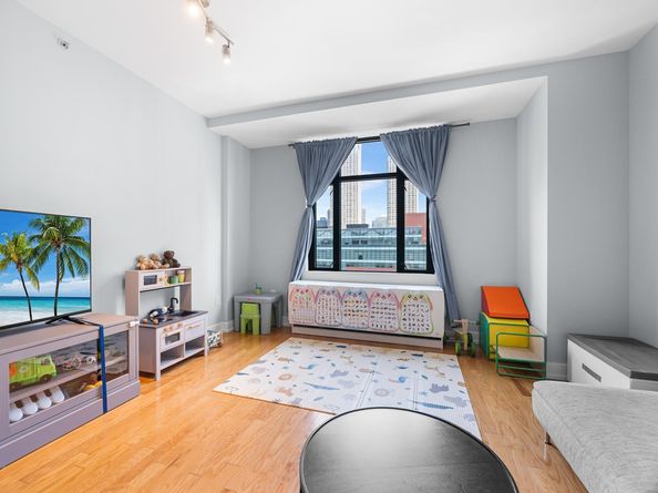 105 Greene St 1001, Jersey City NJ 07302