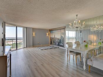 1502 Harmon Cove Tower