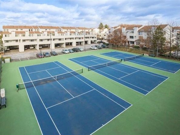 1502 Harmon Cove Tower 1502, Secaucus NJ 07094