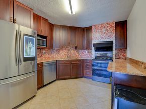 1502 Harmon Cove Tower 1502, Secaucus NJ 07094