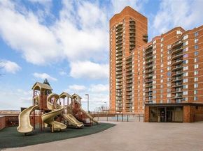 1502 Harmon Cove Tower 1502, Secaucus NJ 07094
