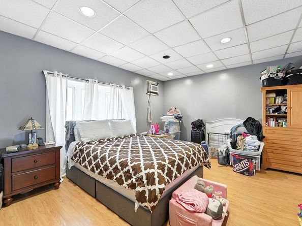 163 Lincoln St, Jersey City NJ 07307