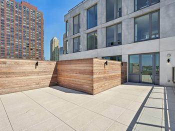 43 Provost St