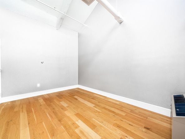 50 Dey St 663, Jersey City NJ 07306