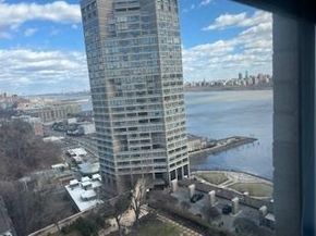 7000 Blvd East 33K, Guttenberg NJ 07093