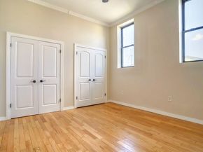 118 Leonard St 4, Jersey City NJ 07307