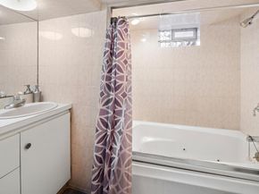 900 79th St, North Bergen NJ 07047