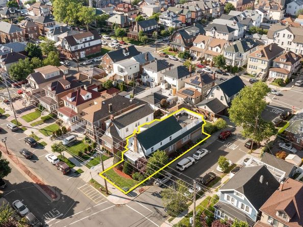 900 79th St, North Bergen NJ 07047