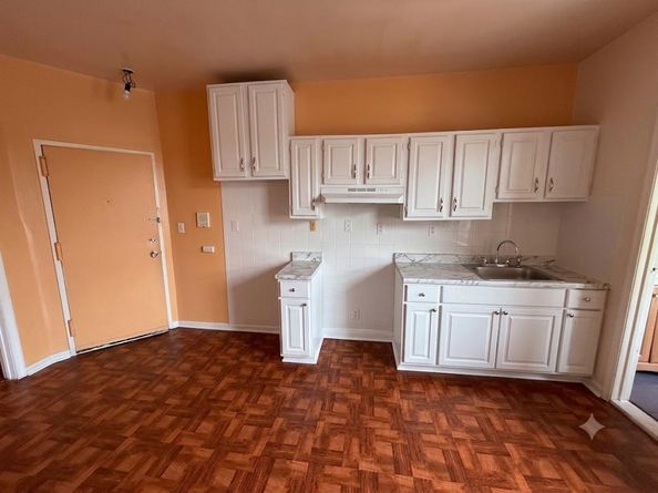 207 15th St 3R, Jersey City NJ 07310