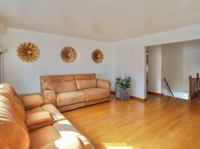 7105 Durham Ave, North Bergen NJ 07047-4570