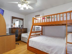 7105 Durham Ave, North Bergen NJ 07047-4570