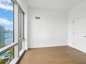 75 Park Lane South 1904, Jersey City NJ 07310
