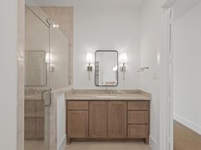 1827 Chantilly Lane, Houston TX 77018