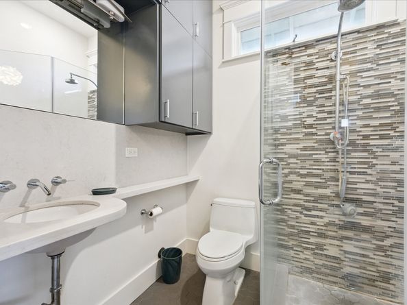 320 W 10th Street, Houston TX 77008