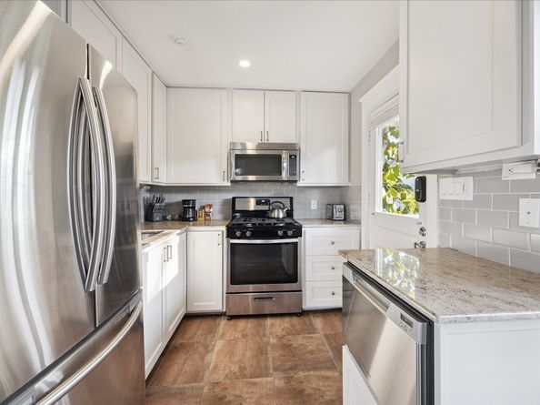 320 W 10th Street, Houston TX 77008