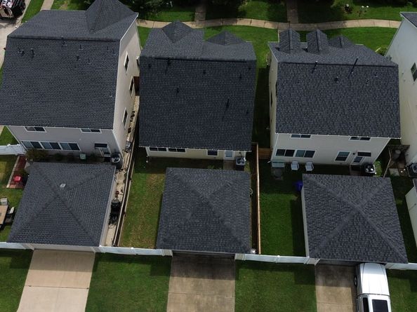 11930 Chanteloup dr, Houston TX 77047