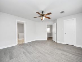 11930 Chanteloup dr, Houston TX 77047