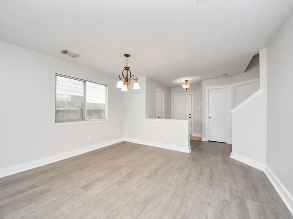 11930 Chanteloup dr, Houston TX 77047