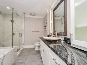 5507 S Braeswood Boulevard, Houston TX 77096