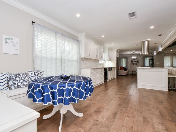 5507 S Braeswood Boulevard, Houston TX 77096