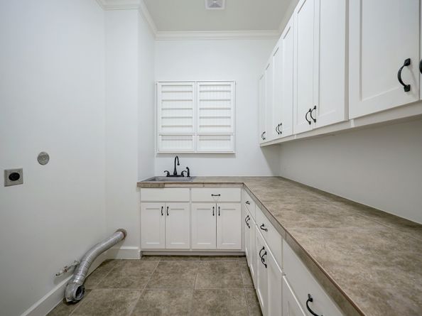 2027 Branard Street, Houston TX 77098